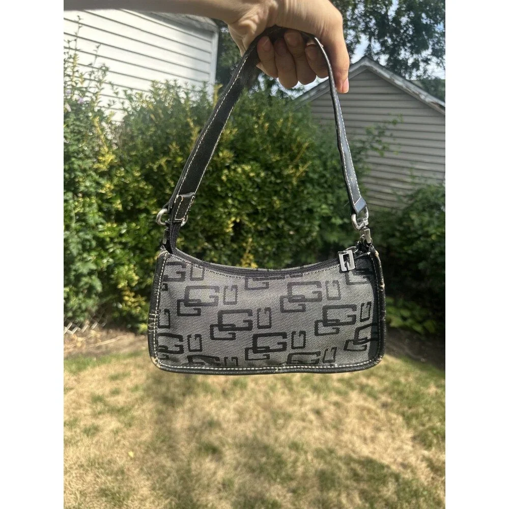 Vintage Y2K Guess Monogram Signature Canvas Baguette Shoulder Bag